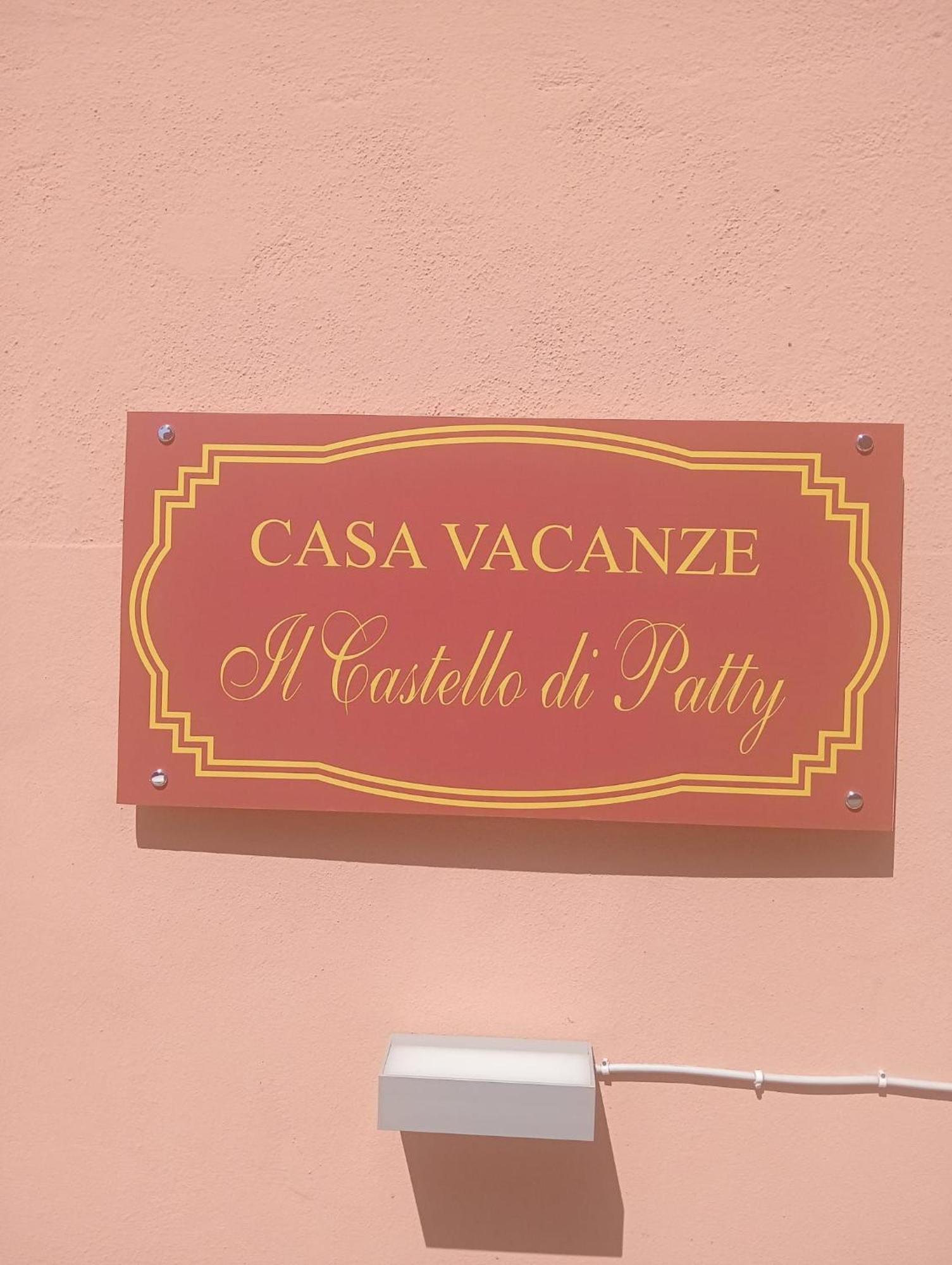 شقة Il Castello Di Patty كاتانيا المظهر الخارجي الصورة